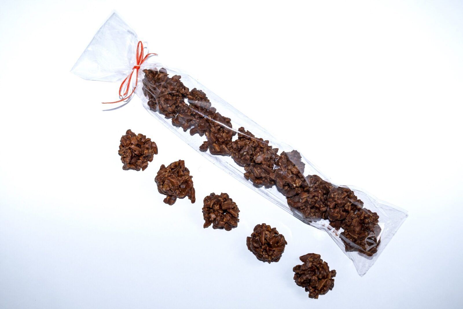 Rocas crujientes de Chocolate con leche BIO con Almendras y Avellanas caramelizadas